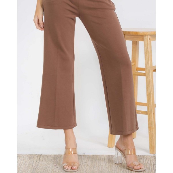 Soft Cropped Pants (6-Pack)

- Loose-Fit
- Lightweight & Breathable 
- 2 Side Pockets 
- Soft Against Skin 
- 53% Polyester 40% Modal 7% Spandex 