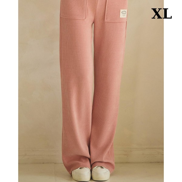 "God Works Miracles" Wide Leg Corduroy Sweatpants 

- Relaxed-fit 
- Ribbed
- Lightweight & breathable 
- Pull up style 
- 98% Polyester 2% Spandex 

** Matching pants 7326484