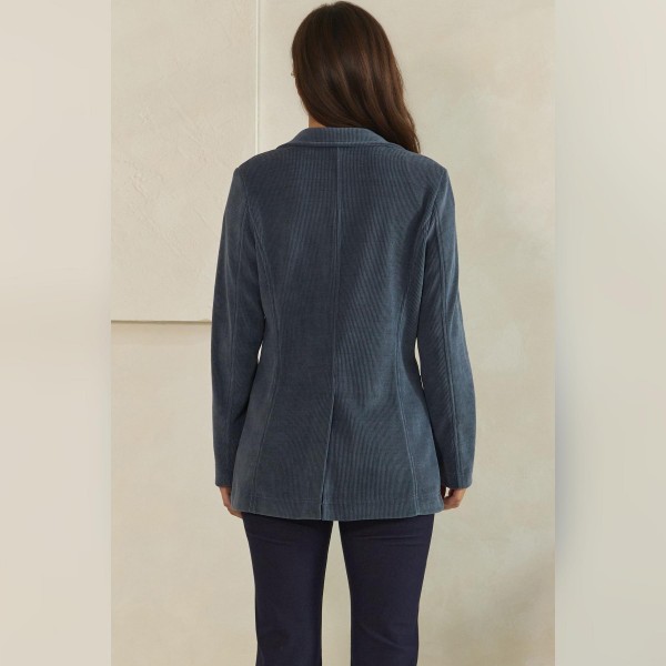 Corduroy One-Button Blazer (6-Pack)

- Relaxed-Fit
- Classic Notched Lapel Collar
- Front Patch Pockets 
- Back Center Vent 
- 98% Polyester 2% Spandex 