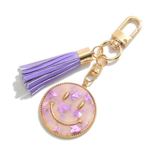 Wholesale resin Flake Smile Keychain Tassel Charm L