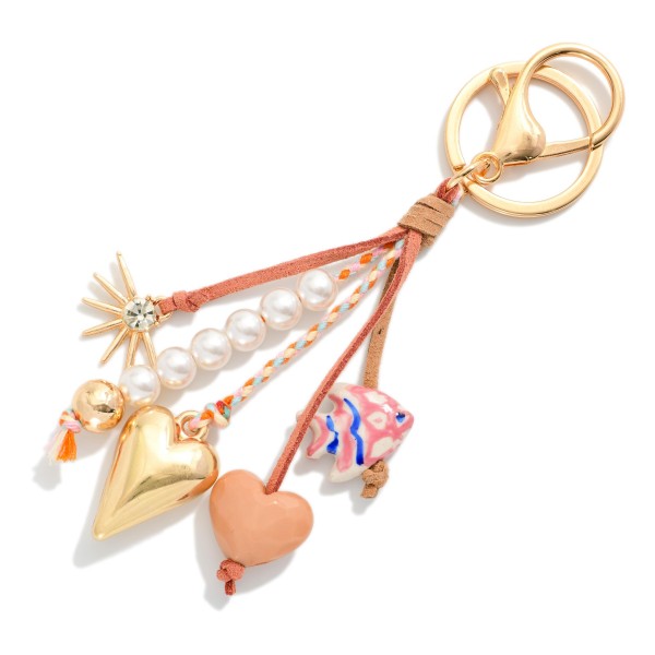 Beach Key Ring Featuring Fish, Pearls, & Gold Tone Charms 

- Approximately 6" L 