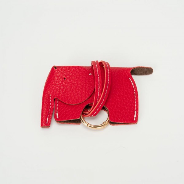 Vegan Leather Elephant Key Ring 

- Approximately 3.5" L X 2.5" T 