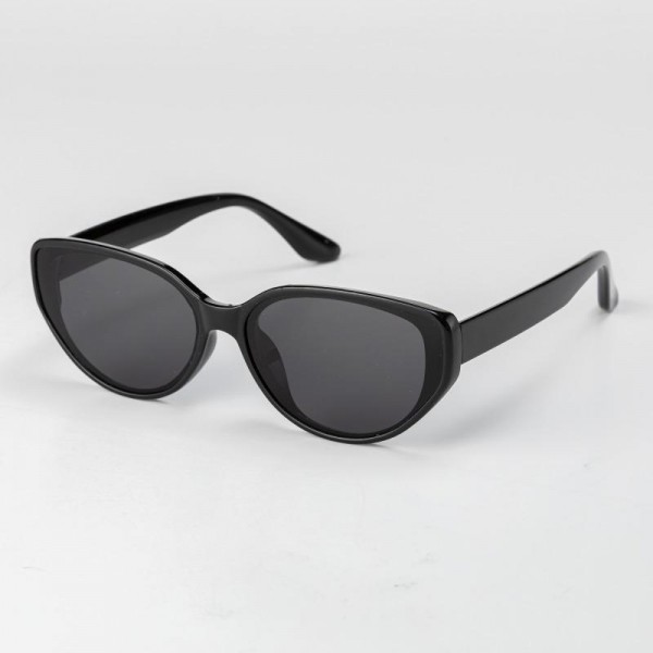 Cat Eye Sunglasses (12-Pack) - Assorted Colors - UVA - UVB 400 Protection - Anti-Scratch Lenses Material: - Face: Plastic - Legs: Plastic view 5