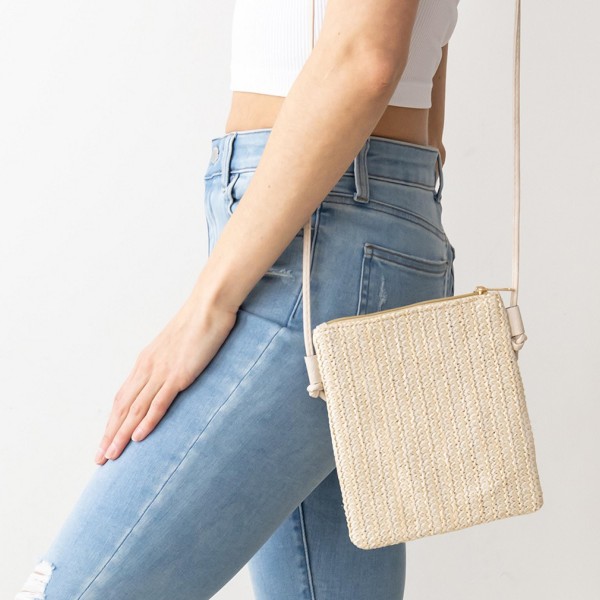Knit Envelope Crossbody Handbag With Thin Leather Strap

- Zipper Closure
- Lined Inside
- Strap Drop Length Approximately 23" Long
- Approximately 8" Tall x 6.5" Long x 1" Wide
- 100% PE