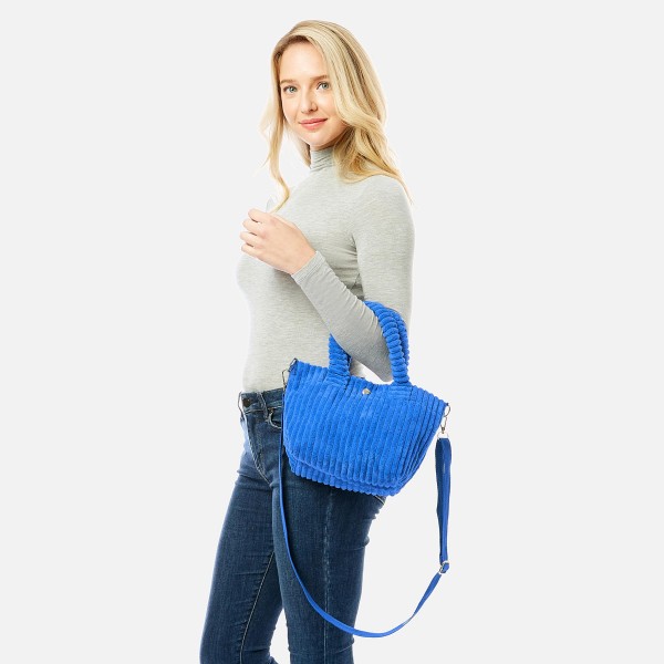 Thick Fuzzy Cord Hand Bag With Matching Removable Adjustable Cross Body Strap

- Magnetic Closure
- One Inner Pocket
- Adjustable Strap
- Approximately 11" L x 7" T x 4" D
- 88% Polyester / 12% Nylon