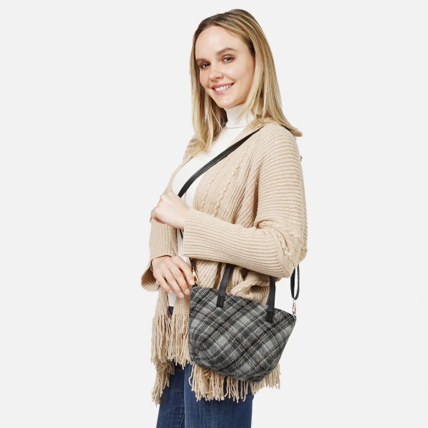 Wholesale stitch Plaid Print Crossbody Purse Full Zipper Closure Lined Body Open