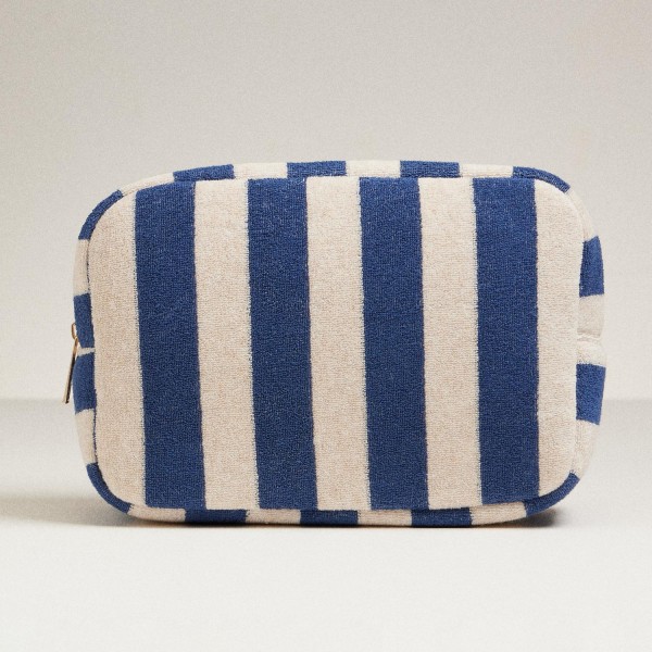 Stripe Terry Cloth Travel Pouch 

- Full Zip Closure 
- Approximately 8.5" L  X 5" T X 3" D
- 80% Cotton 20% Polyester 