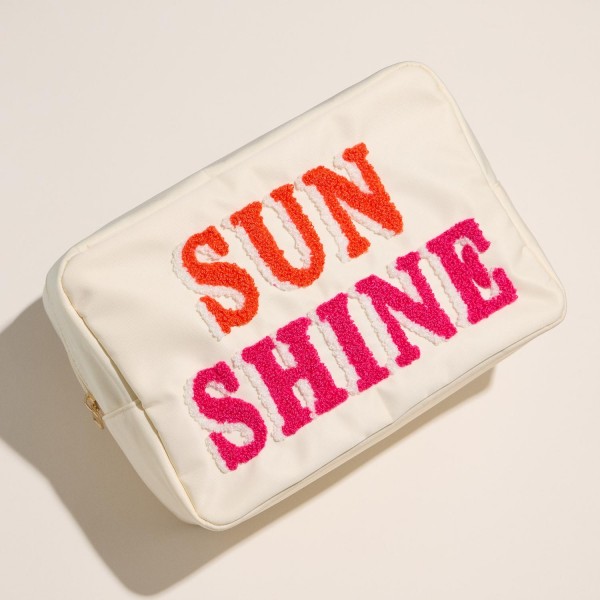Wholesale nylon SUN SHINE Chenille Patch Pouch Full Zip Closure Lined Body L T D