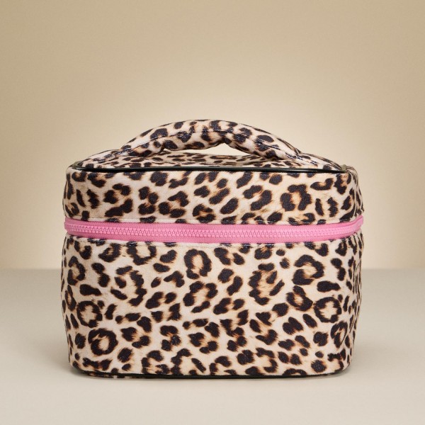Wholesale leopard Print Toiletry Bag Handle Full Zip Closure Lined Body T L D