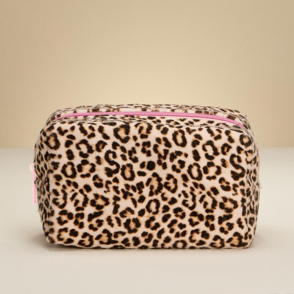 Wholesale leopard Print Pouch Fill Zip Closure Lined Body L T D