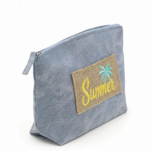 Canvas Pouch With "Summer" Burlap Patch Detail 

- Fill Zip Closure
- Lined Body with Open Pocket
- Approximately 9.5" L X 6" T X 2.5" D
- 80% Polyester / 20% Burlap