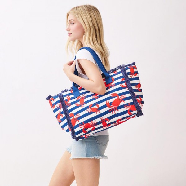 Crab & Stripe Fringe Tote Bag 

- Full Zip Closure 
- 1 Inner Pocket 
- Approximately 14.5" L  X 11.5" T X 7" D
- 100% Polyester       