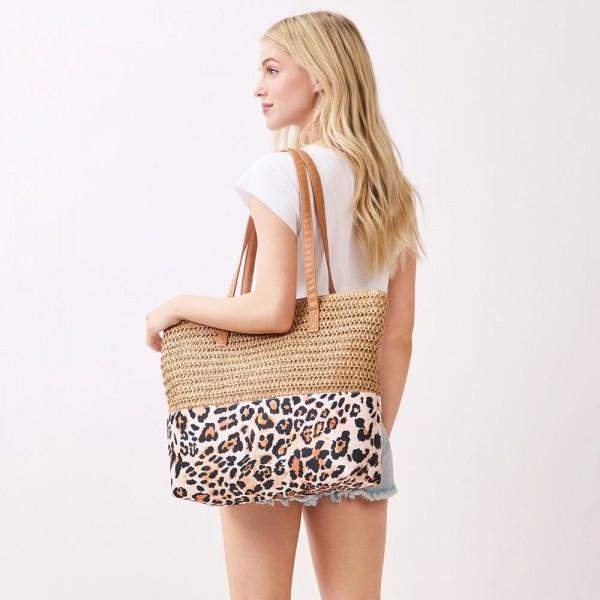 Straw & Leopard Print Tote Bag - Full Zip Closure - 1 Internal Pocket - Approximately 18" L X 14" T X 5" D - 100% Polyester view 5