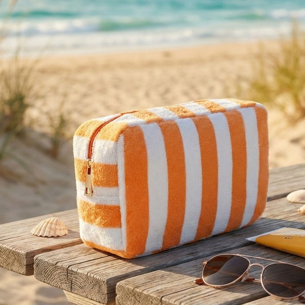Stripe Terry Cloth Pouch 

-Full Zip Closure
- Lined Body 
- Approximately 8" L X 6" T X 3" D