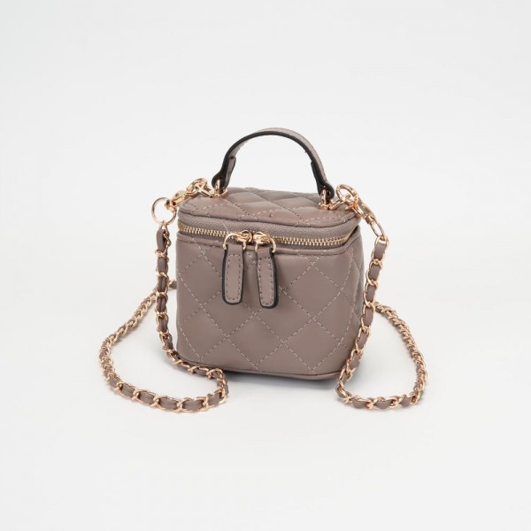 Quilted Vegan Leather Mini Tote Crossbody Bag 

- Full Zip Closure 
- Internal Mirror
- Lipstick Holder 
- Removeable Chain Link Crossbody Strap
- Approximately 4" L X 3.5" T X 3" D