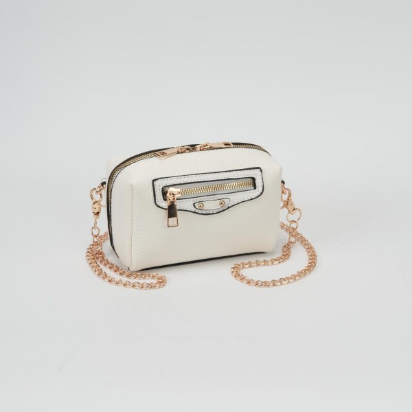 Vegan Leather Mini Cross Body Bag 

- Full Zip Closure 
- Lined Body 
- 1 Exterior Zip Pocket 
- 1 Internal Open Pocket
- Removable Chain Link Cross Body Strap  
- Approximately 22.5" L X 13.5" T X 5" D