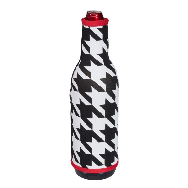 Insulated, neoprene, wine hugger with a houndstooth print. Perfect for monogramming and is machine washable. 