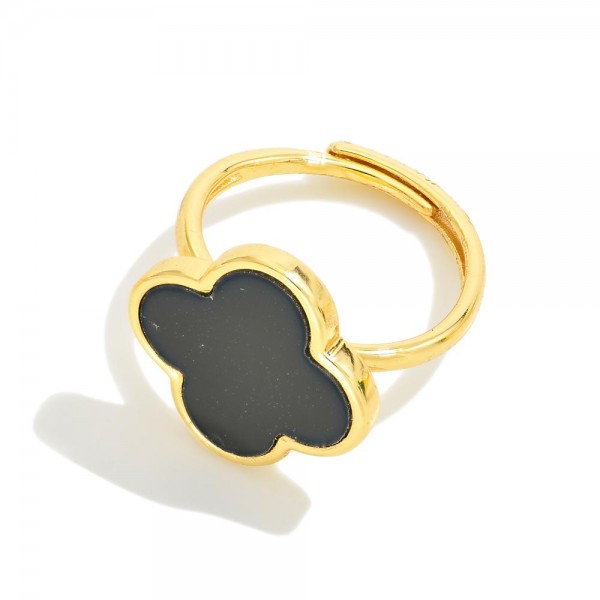 Simple Gold Dipped Ring With Clover Detail 

- Size 7
- Clover .5" D