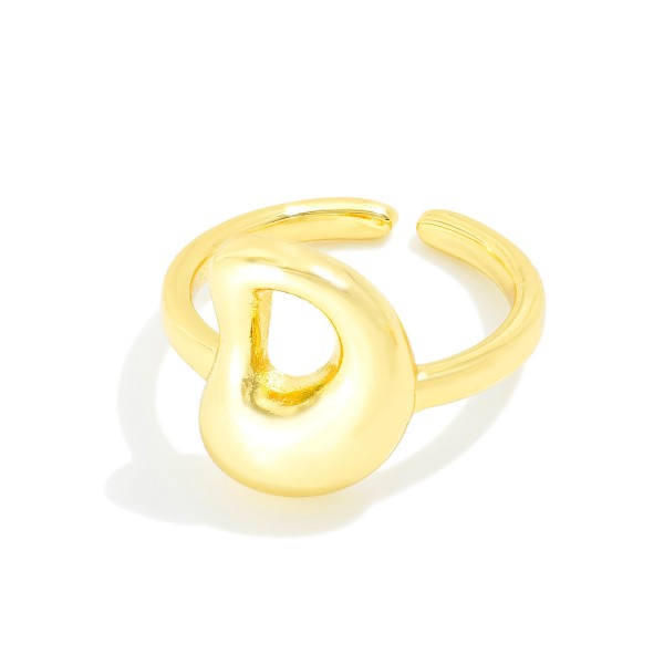 Gold Tone Initial Ring

-Adjustable Size