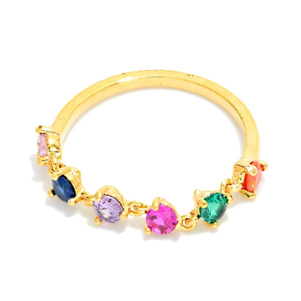 Linked Rhinestone Ring 

- Gold Dipped 
- Size 7 