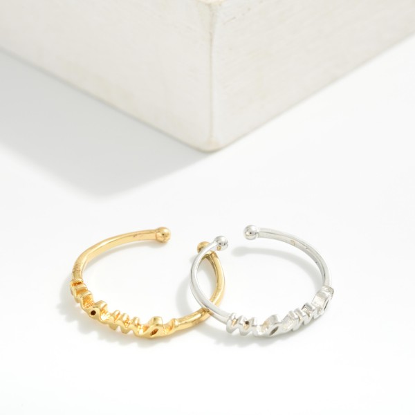 Metal Tone "Mama" Ring 

- Gold Dipped 
- Size 7 