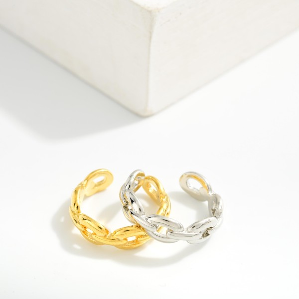 Metal Tone Chain Link Ring 

- Gold Dipped
- Size 7 