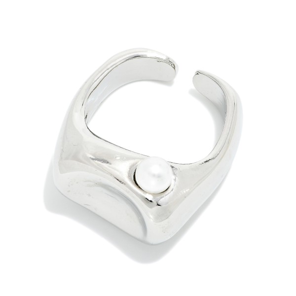 Metal Tone Concave Signet Ring With Pearl Detail 

- Gold Dipped 
- Size 9