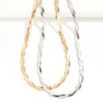 Twisted Herringbone Chain Link Necklace 

- Approximately 14" L
- Extender 3" L