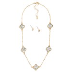 Wholesale metal Chain Link Necklace Glitter Clover Stations Included Metal Ball