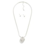 Wholesale herringbone Chain Necklace Puffy Pearl Pave Heart Pendant Metal Ball S