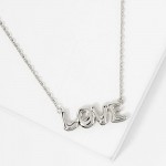 Wholesale dainty Chain Link Necklace LOVE Pendant L Extender L Hypoallergenic Br