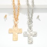 Wholesale metal Chain Link Necklace Gold Hammered Cross Pendent Toggle Clasp L M
