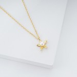 Wholesale dainty Chain Link Necklace Flower Pendant L Extender L Hypoallergenic