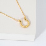 Wholesale dainty Chain Link Necklace Metal Horseshoe Pedant L Extender L Hypoall