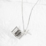 Wholesale dainty Chain Link Necklace Cross Bible Pendant L Extender L Hypoallerg