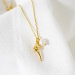 Wholesale dainty Chain Link Necklace Metal Shell Freshwater Pearl Pendants L Ext