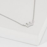 Wholesale dainty Chain Link Necklace Metal Crown Pendant Gold Dipped Hypoallerge