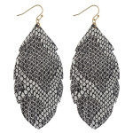 Wholesale metallic faux leather snakeskin feather earrings