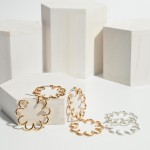 Wholesale flower Metal Hoop Earrings Diameter