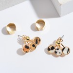 2 PC Genuine Leather Animal Print Ear Cuff Set in Gold.

- 2 PC Per Set
- Approximately 1" 