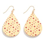 Wooden Teardrop Christmas Quilt Pattern Drop Earrings.

- Approximately 2" 