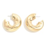 Simple Chunky Hoop Earring 

- Approximately 1.5" L