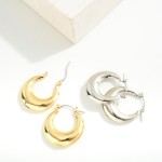 Simple Tapered Huggie Hoop Earring

- Approximately 1" L
