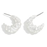  Metal 'Bunched Scrunchie' Huggie Hoop Earrings

- Approximately 0.75