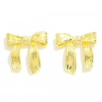 Wholesale textured Metal Bow Earrings L