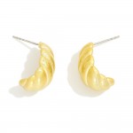 Wholesale metallic Scalloped Post Drop Earrings L