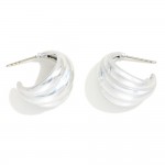 Wholesale metallic Scalloped Hoop Earrings D