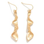 Wavy Metal Tone Drop Earrings

- Approximately 2" L