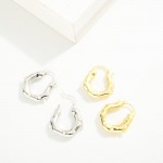 Wholesale do Everything Love Wavy Metal Hoop Earrings Pearl Stud Details Brass B