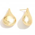 Do Everything In Love Metal Tone Teardrop Post Drop Earrings

- Brass Base
- Hypoallergenic
- White / 14K Gold Dipped
- Made In Korea
- Approximately 1" L